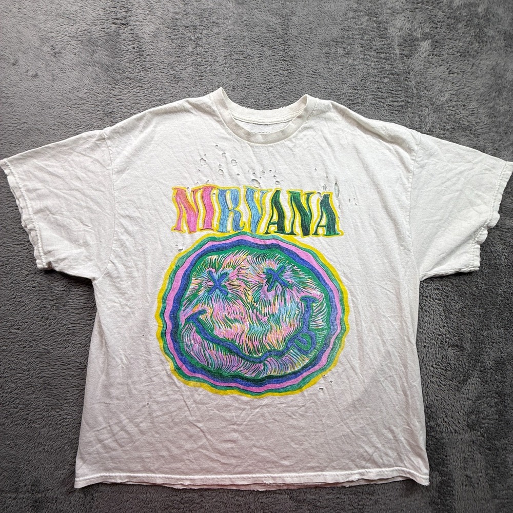Nirvana Smiley Face Logo Nevermind Band Tee Shirt Retro Distressed Oversized S/M
